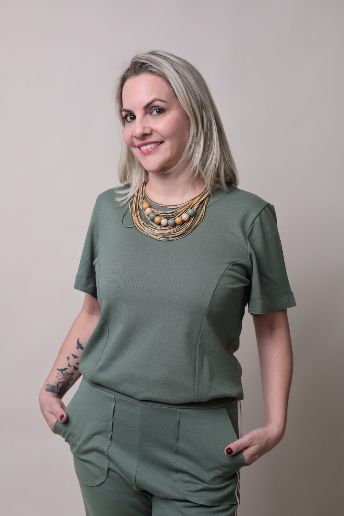Conjunto Feminino Verde Militar - Conforto e Estilo - Imagem 4